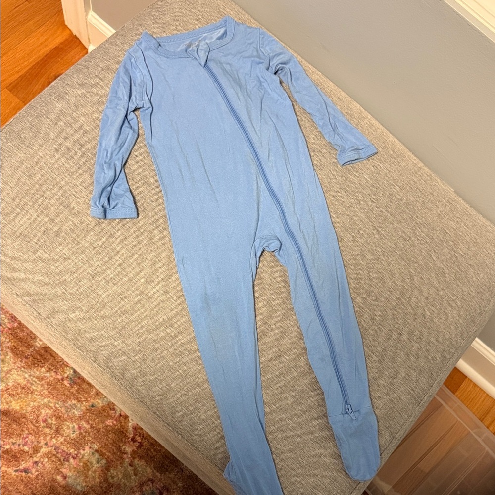 Kyte BABY zippered sleeper